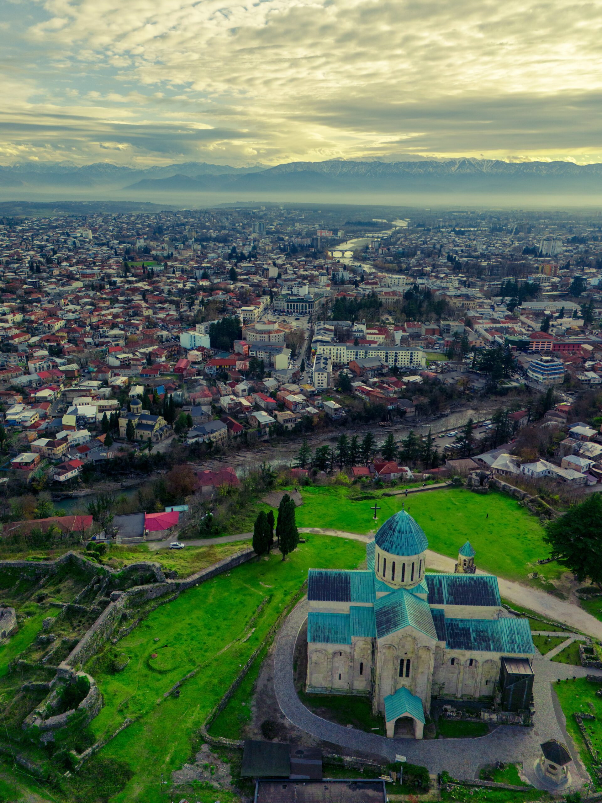 aleko kezevadze tnkmi3yy4eq unsplash